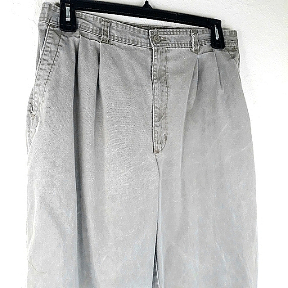 Men's Jeans 34X31.5 Relaxed Fit Gray Lightly Distressed BRITANNIA Vintage